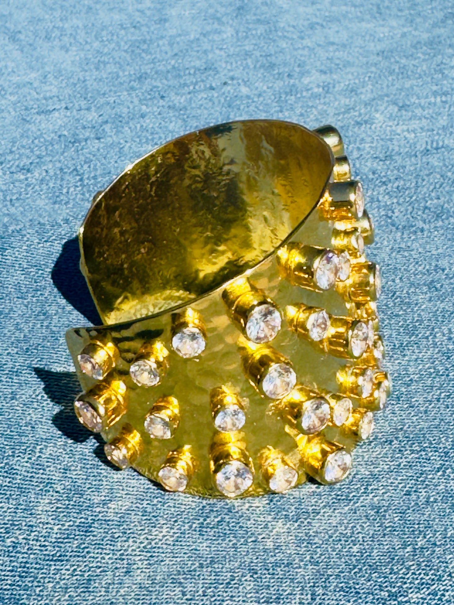 CONFETTI CRYSTAL CUFF-SPECIAL ORDER