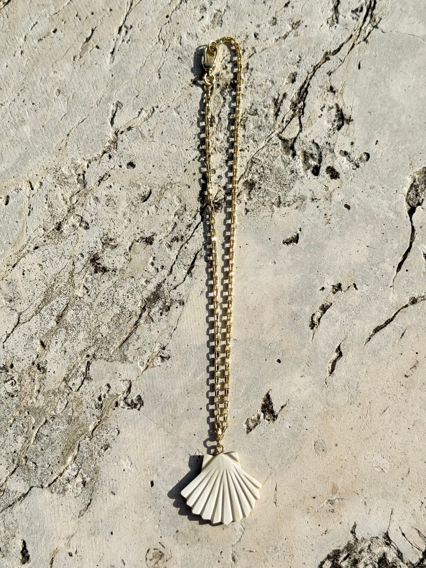 KSDxAKOLA Seashell Necklace