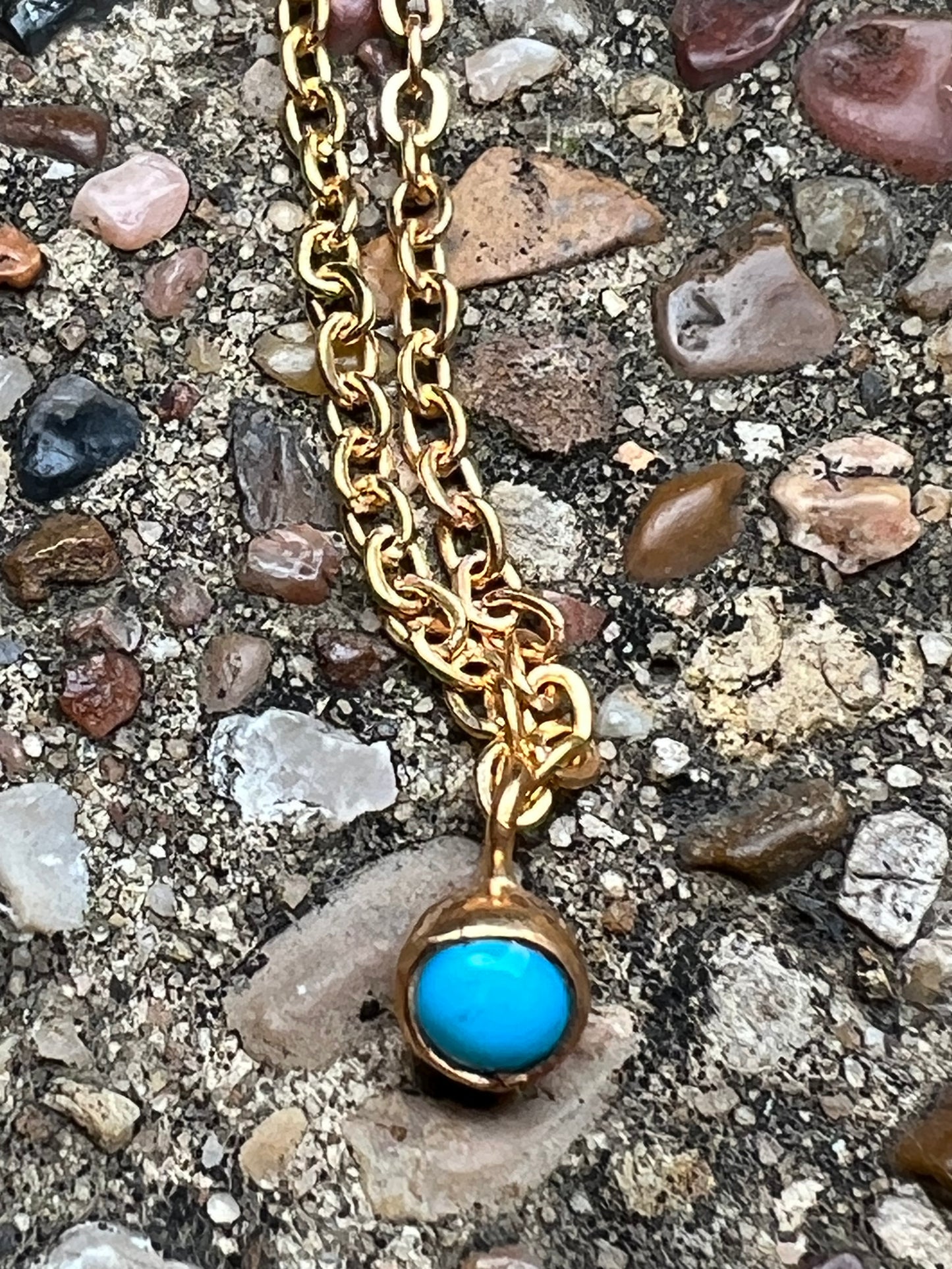 CONFETTI DOT-SINGLE TURQUOISE