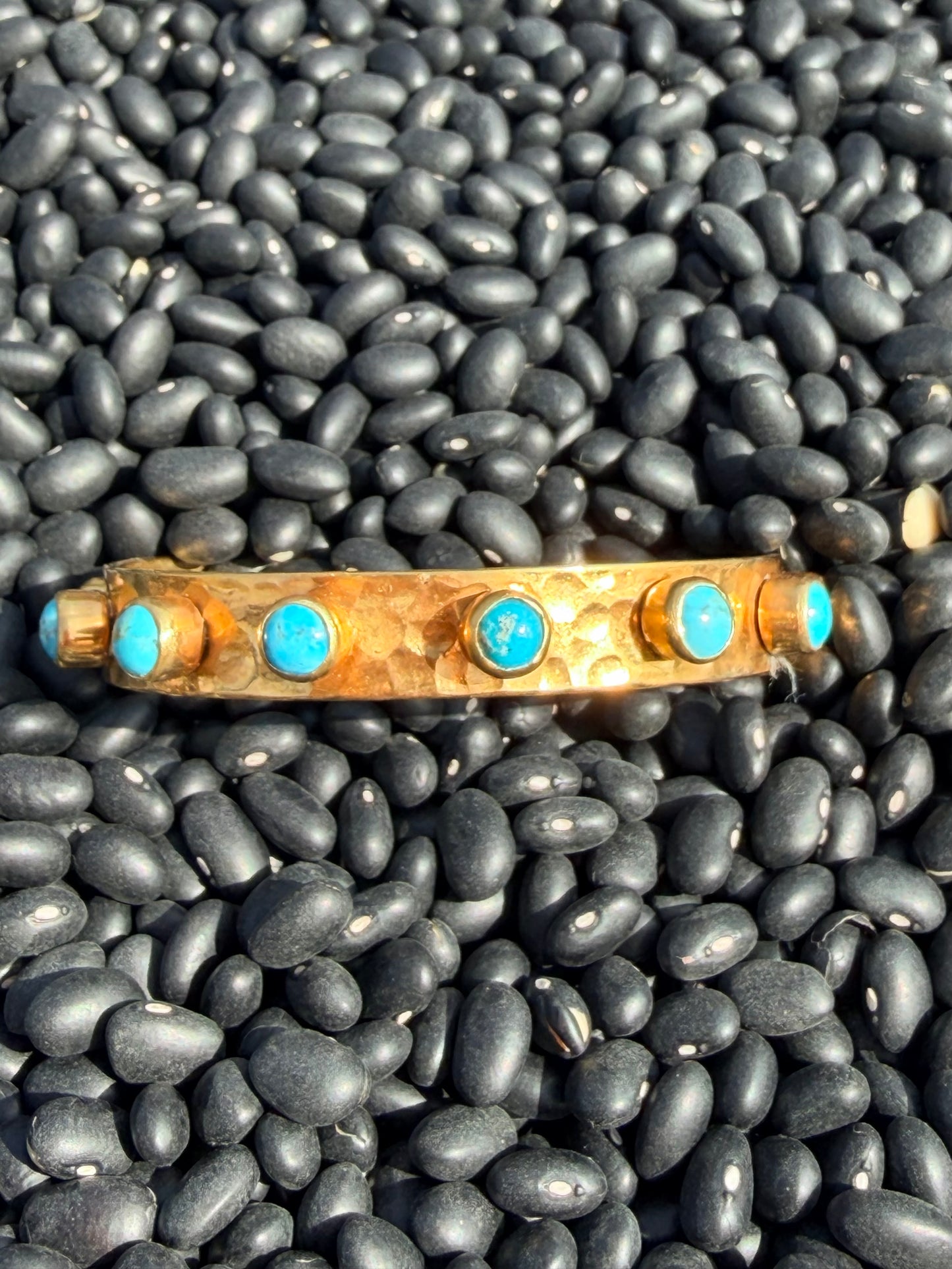 CORE HAMMERED STACKABLE CUFF-TURQUOISE
