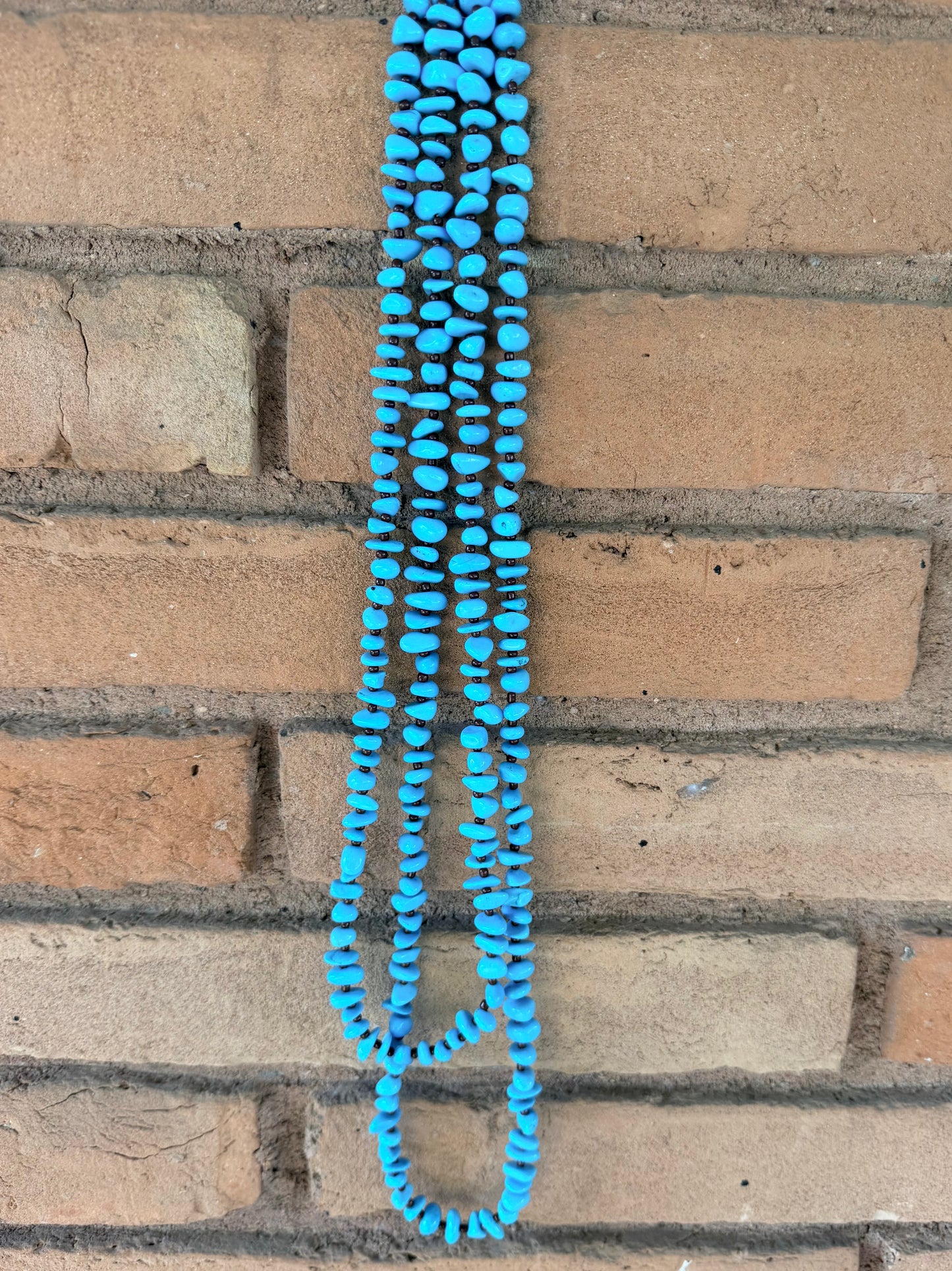 TURQUOISE CHIP NECKLACE-SMALL