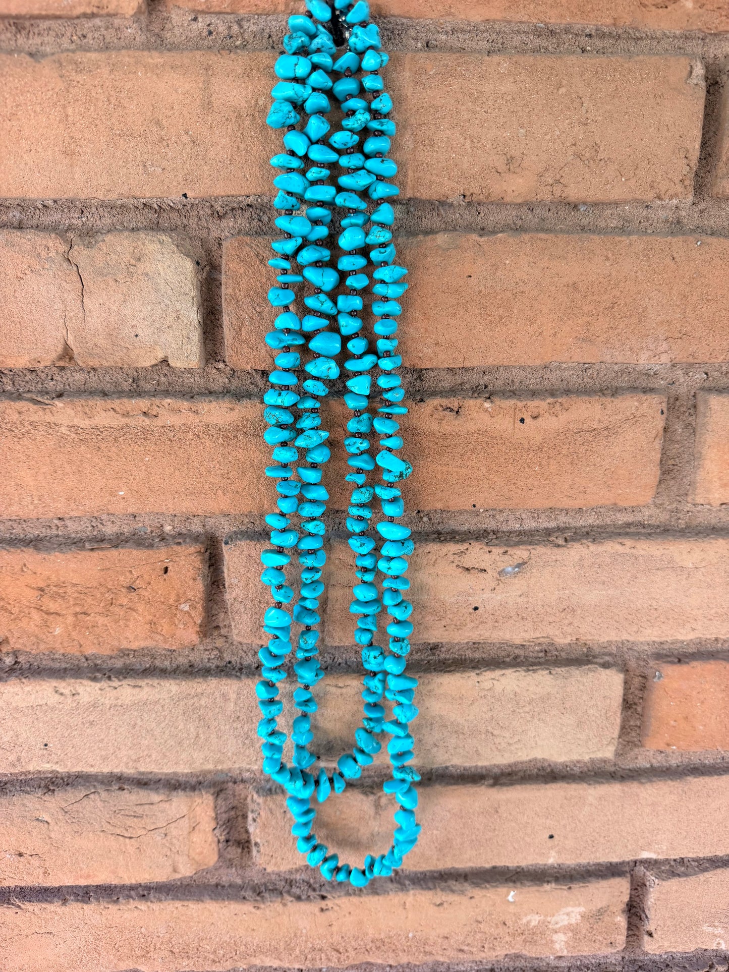 TURQUOISE CHIP NECKLACE-LARGE