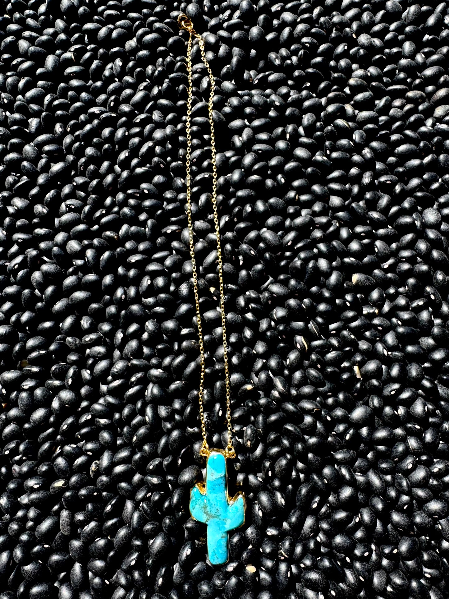 THE CACTUS NECKLACE