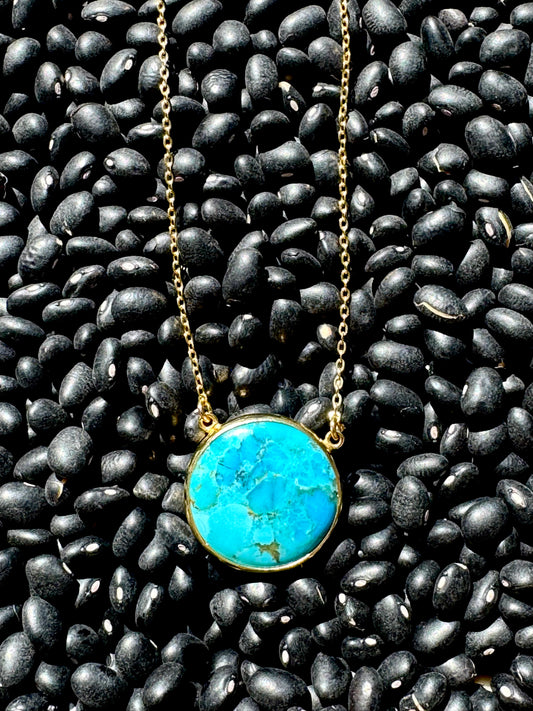 THE CIRCLE NECKLACE