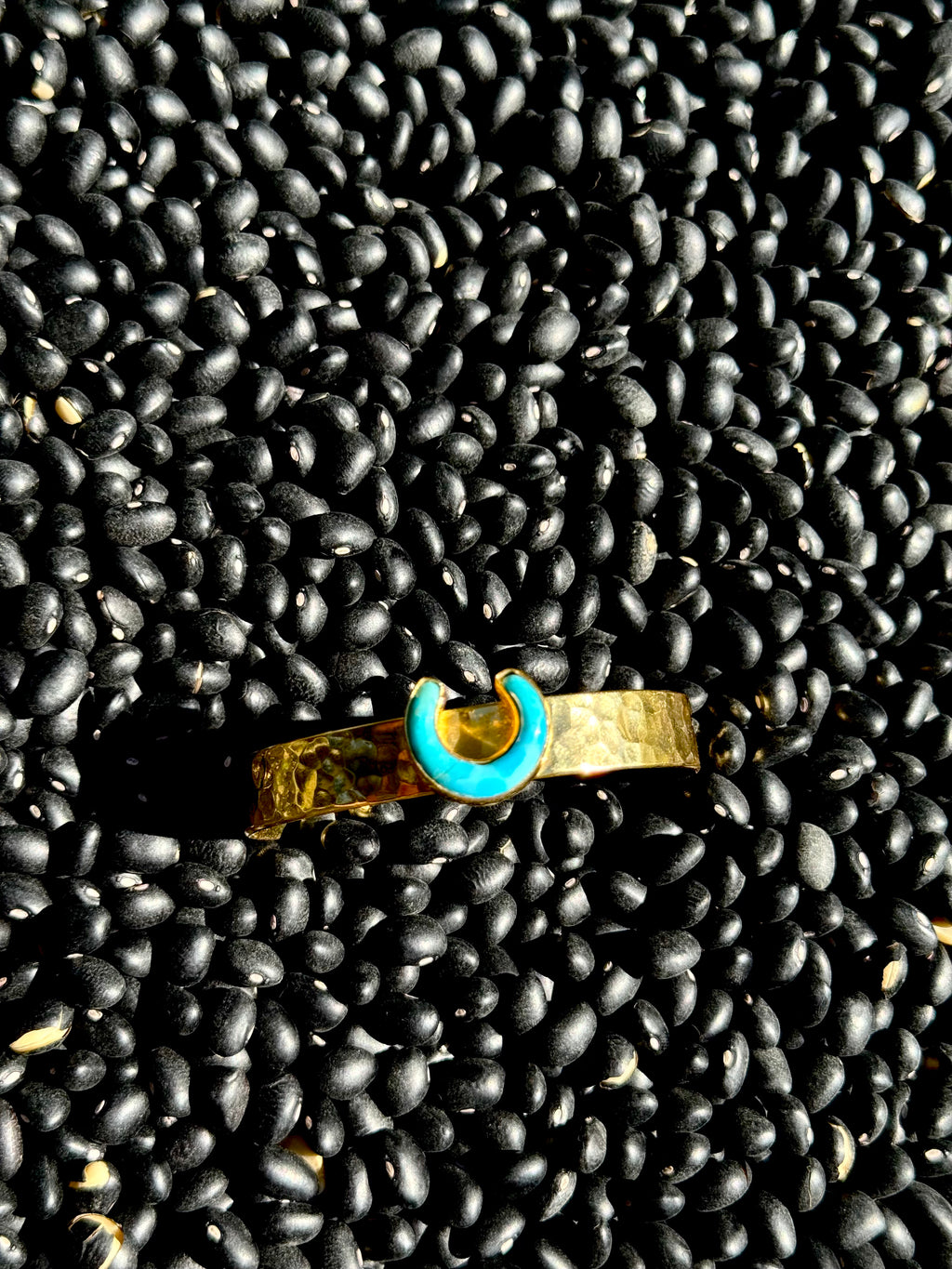 HORSESHOE CUFF-PRE-ORDER-NOVEMBER DELIVERY