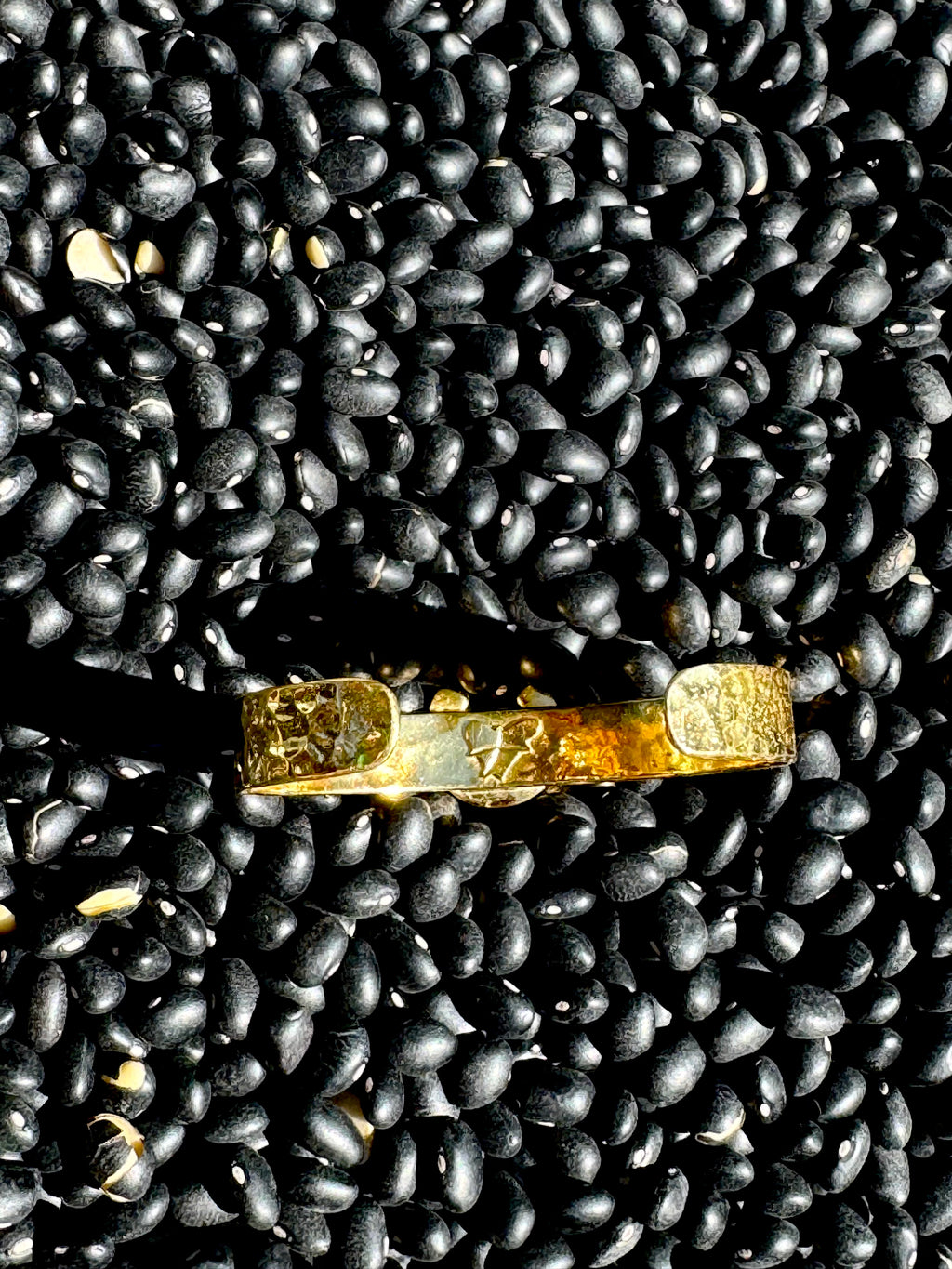 HORSESHOE CUFF-PRE-ORDER-NOVEMBER DELIVERY