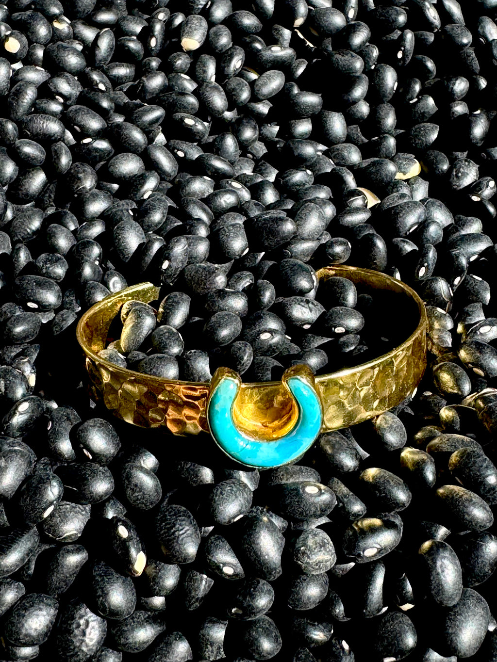 HORSESHOE CUFF-PRE-ORDER-NOVEMBER DELIVERY