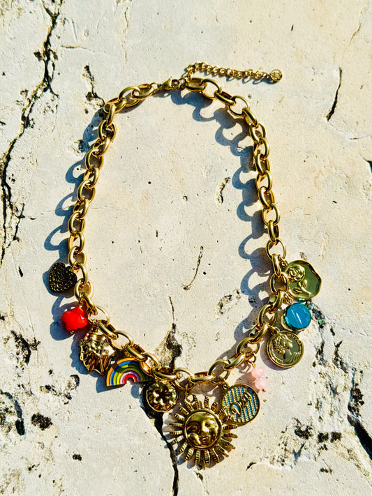 SORRENTO SUNBURST NECKLACE