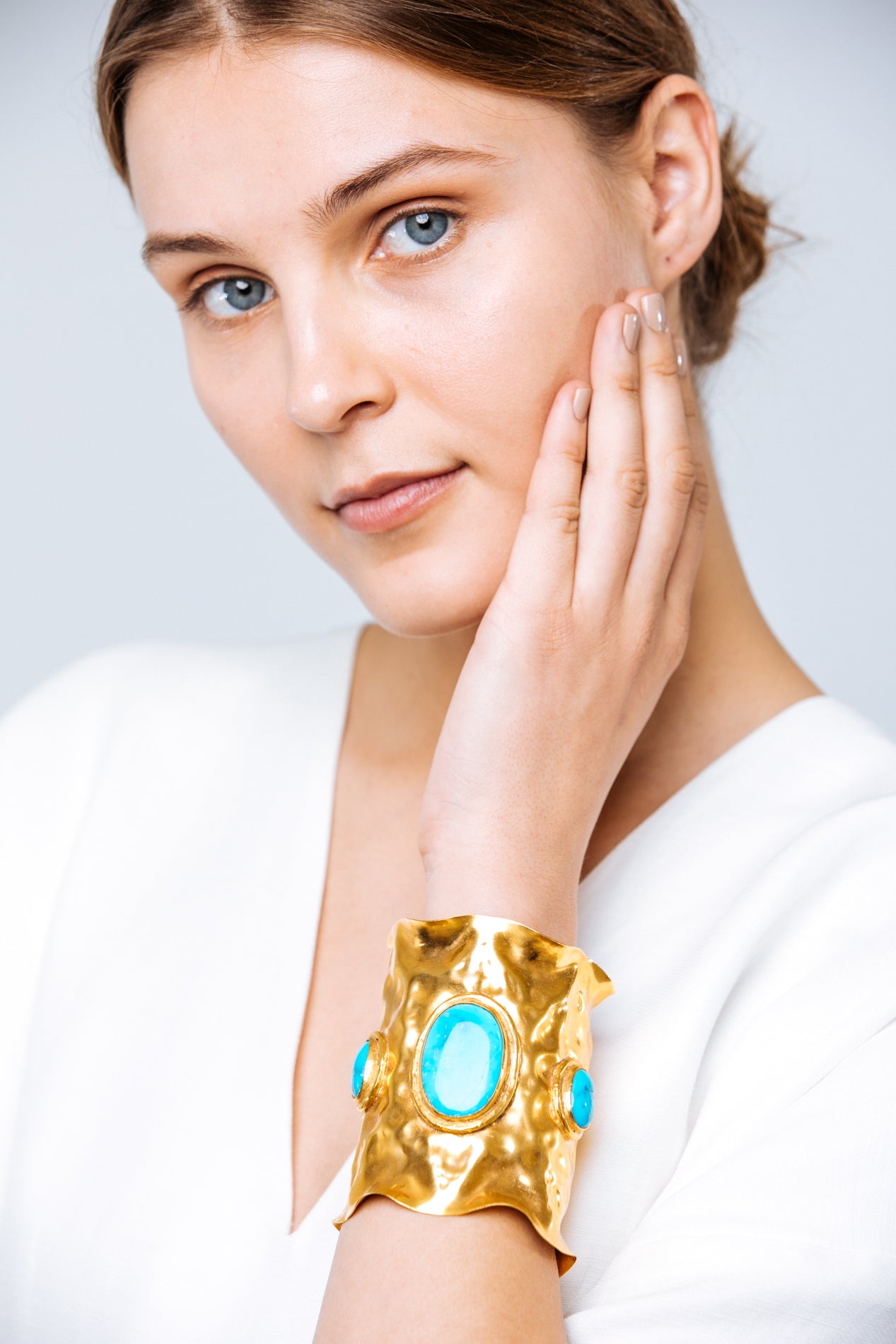 THE WONDER WOMAN CUFF